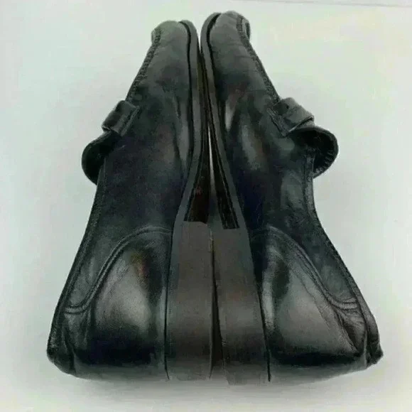 Johnston and Murphy loafers 10 M Italian leather